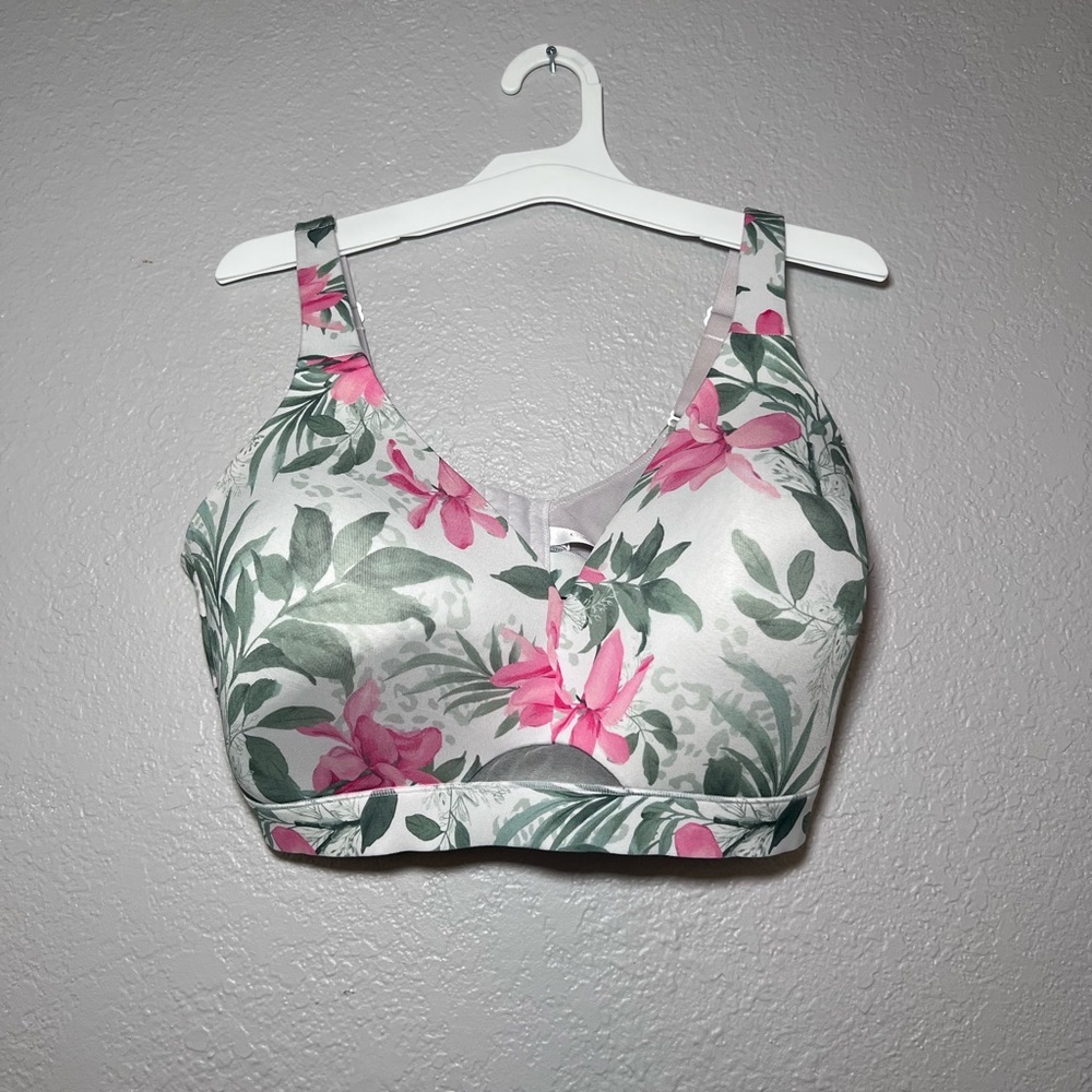 Cacique Lightly Lined No Wire Floral Bra Women Size 40DDD